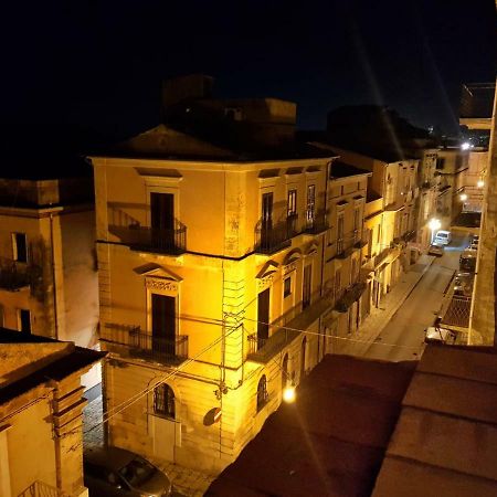 Sguardo Sul Barocco Apartment Рагуза Екстериор снимка